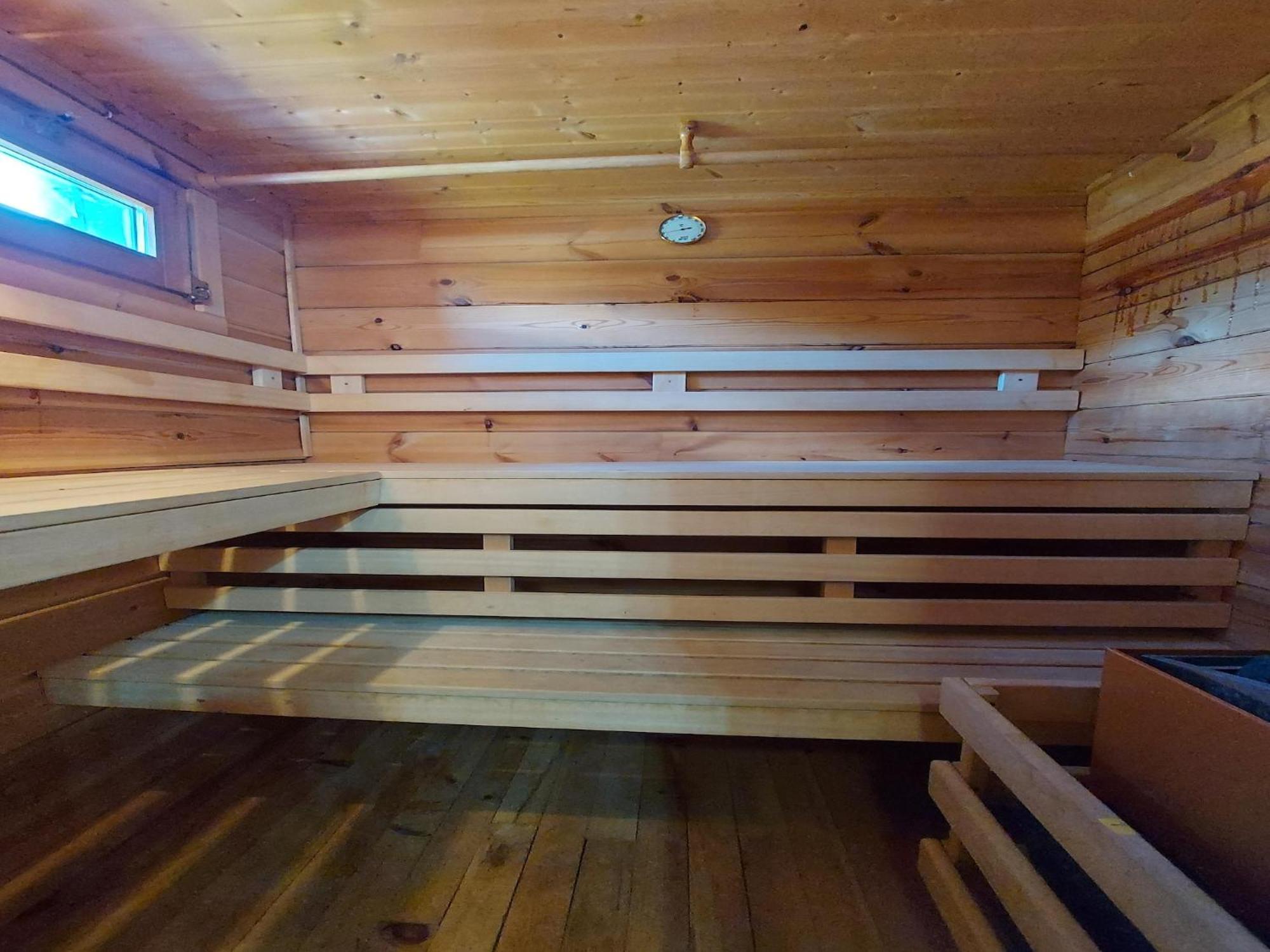 Nice Chalet With Sauna In Vosges サン・モーリス・シュル・モセル エクステリア 写真