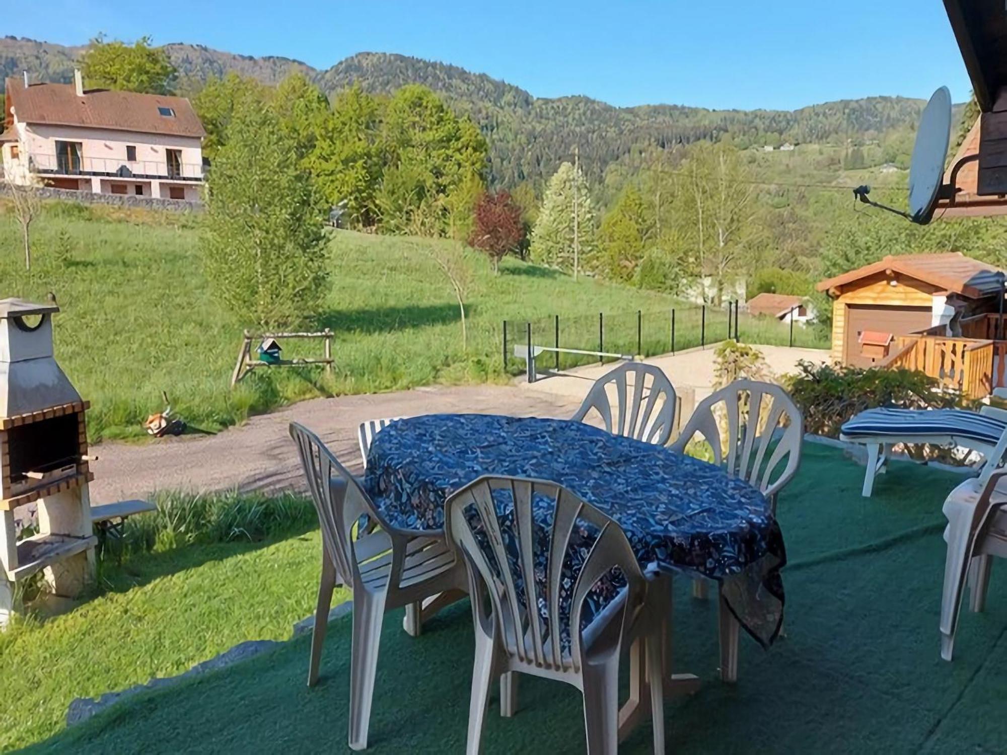 Nice Chalet With Sauna In Vosges サン・モーリス・シュル・モセル エクステリア 写真